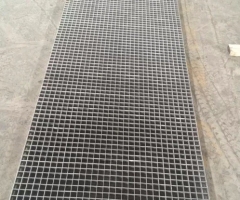 不（bú）鏽鋼格柵